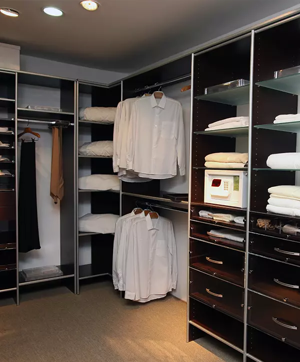 Walk-in Closets Design in Tukwila